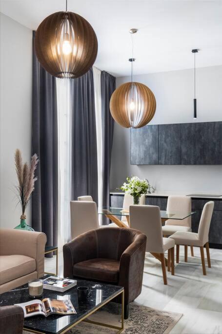 San Buenaventura Apartment 13 Sevilla Eksteriør billede